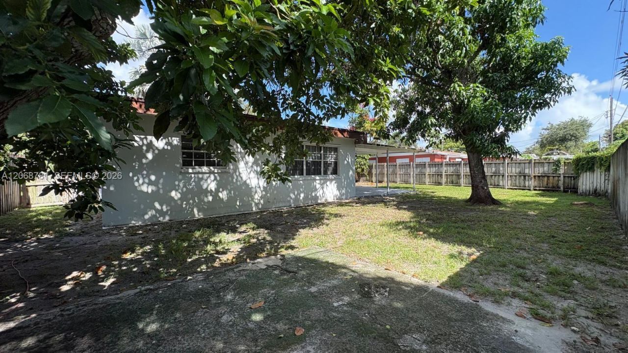 251 N 68th Ter, Unit 251, Hollywood, FL 33024 Photo