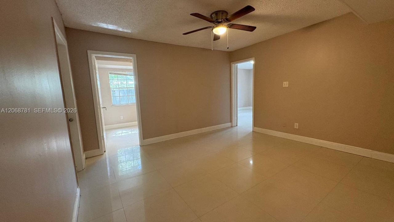 251 N 68th Ter, Unit 251, Hollywood, FL 33024 Photo