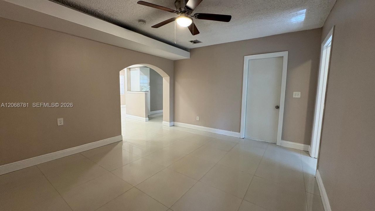 251 N 68th Ter, Unit 251, Hollywood, FL 33024 Photo