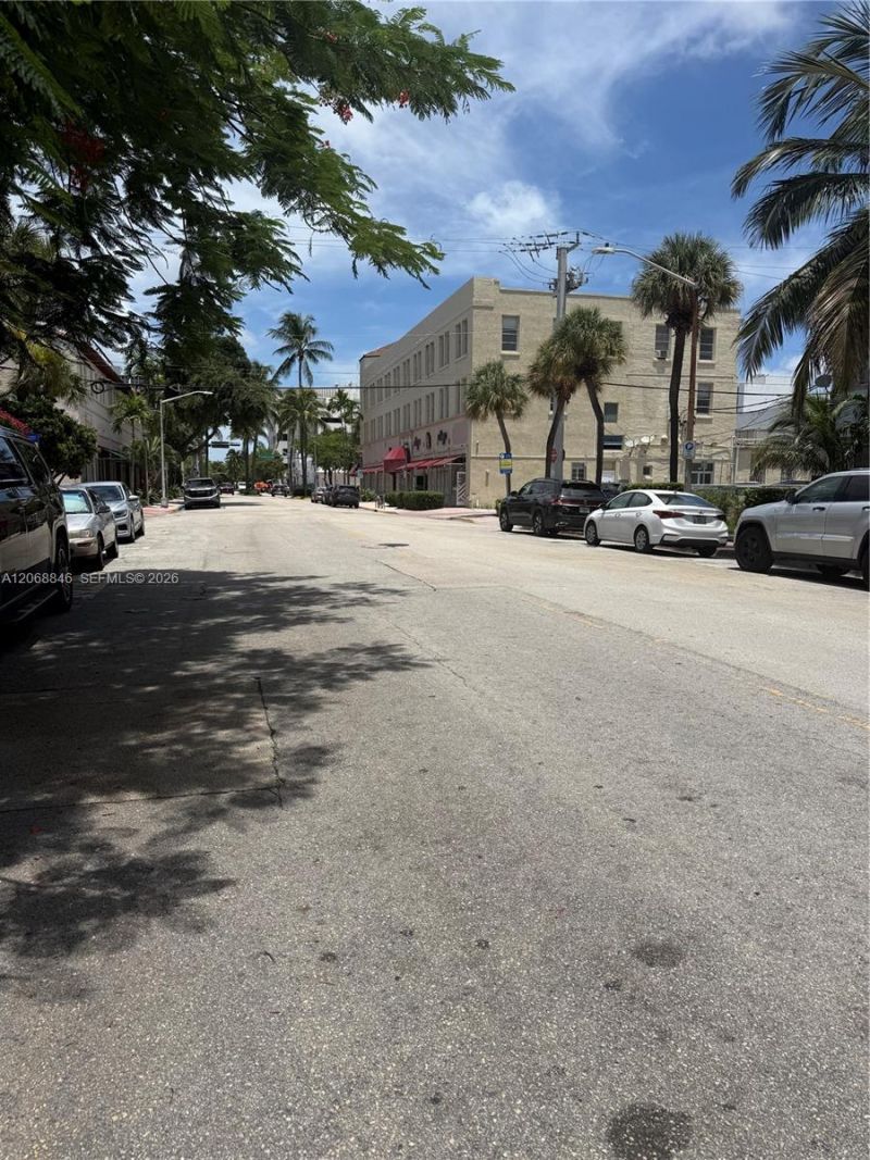 1616 Michigan Ave , Unit 15, Miami Beach, FL 33139 Photo