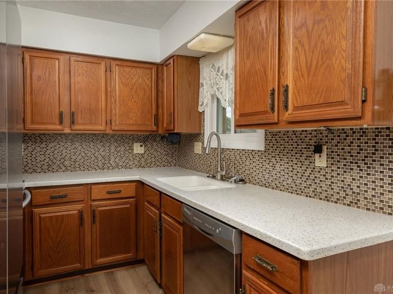 5024 Rainier Drive, Dayton, OH 45432 Photo 10