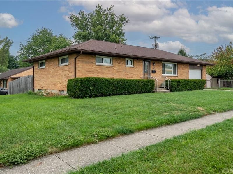 5024 Rainier Drive, Dayton, OH 45432 Photo 2