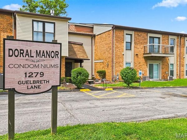 1279 Guelbreth Lane, Unit 301, St Louis, MO 63146