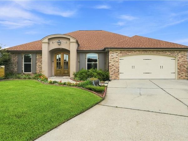 129 NEW HOPE Road, Belle Chasse, LA 70037