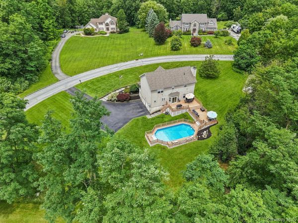 3 Garnett Hill Road, Chester, NY 10918