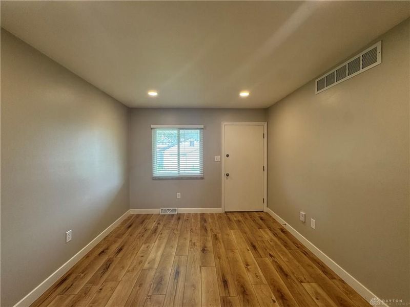 16 Chestnut Street, Unit 3, Englewood, OH 45322 Photo 3
