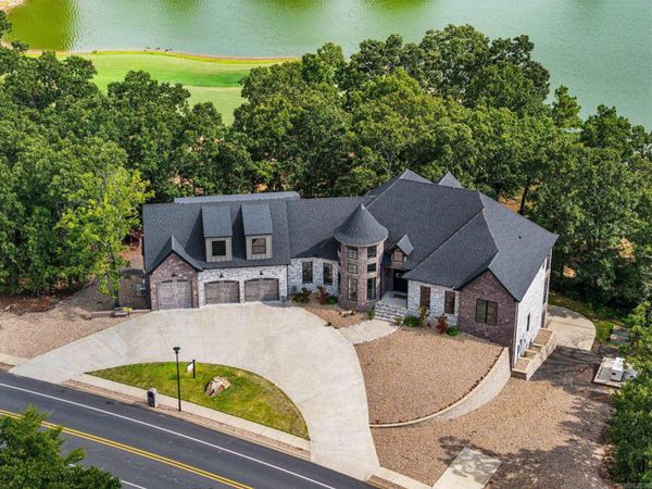 801 Greystone Boulevard, Cabot, AR 72023