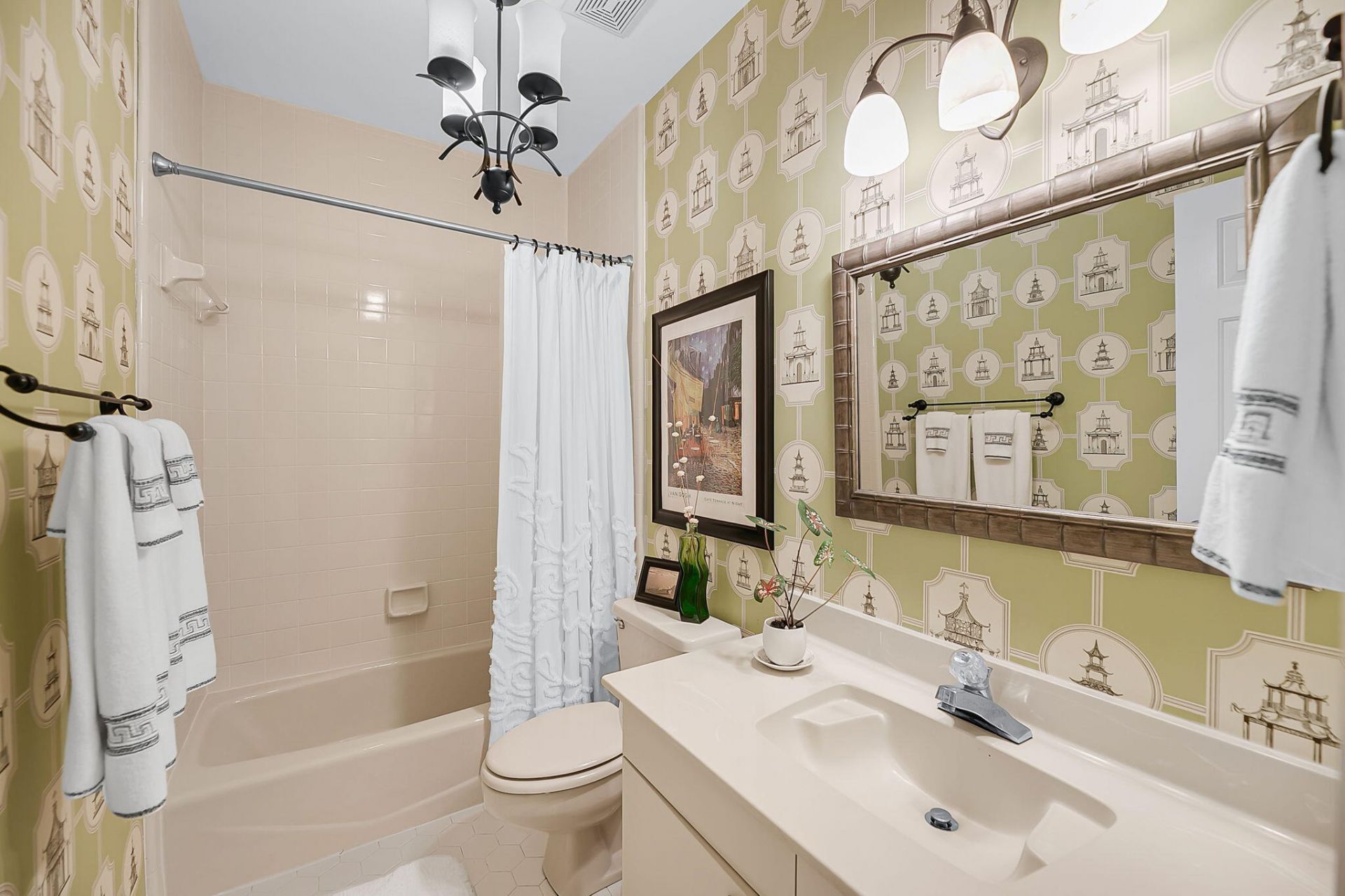1551 Ben Sawyer Boulevard Photo 23