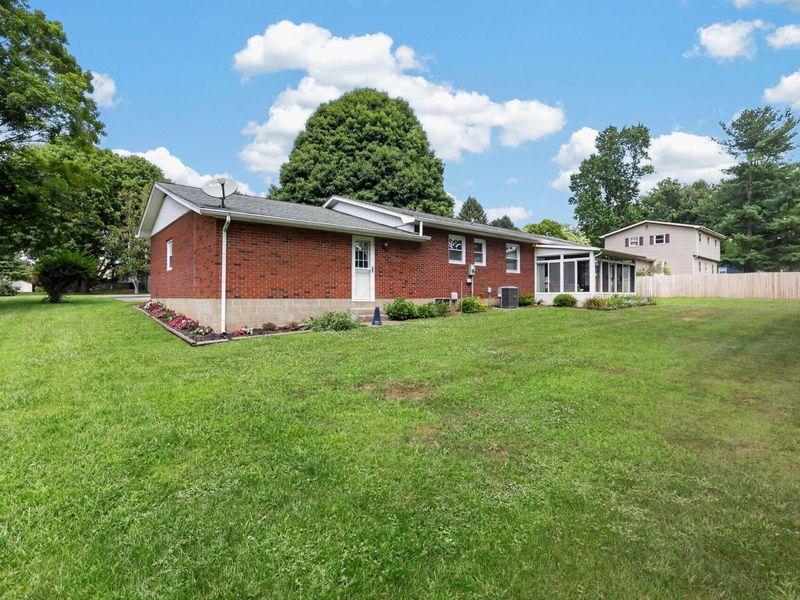 743 Carpico Drive NE, Lancaster, OH 43130 Photo 27