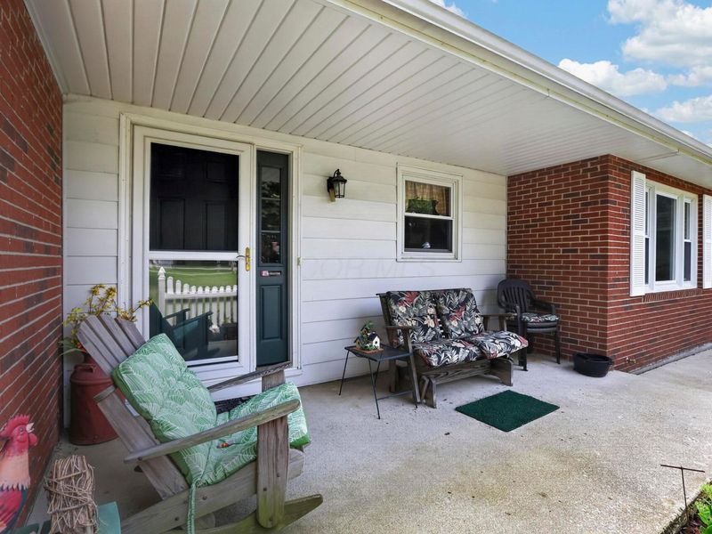 743 Carpico Drive NE, Lancaster, OH 43130 Photo 3