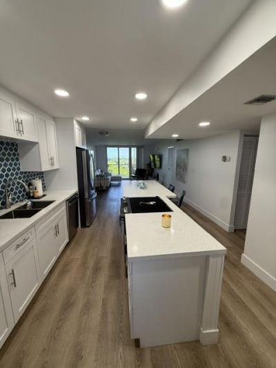 250 Jacaranda Drive, Unit 804, Plantation, FL 33324 Photo
