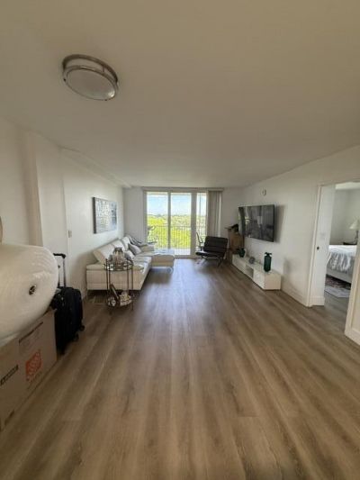 250 Jacaranda Drive, Unit 804, Plantation, FL 33324 Photo
