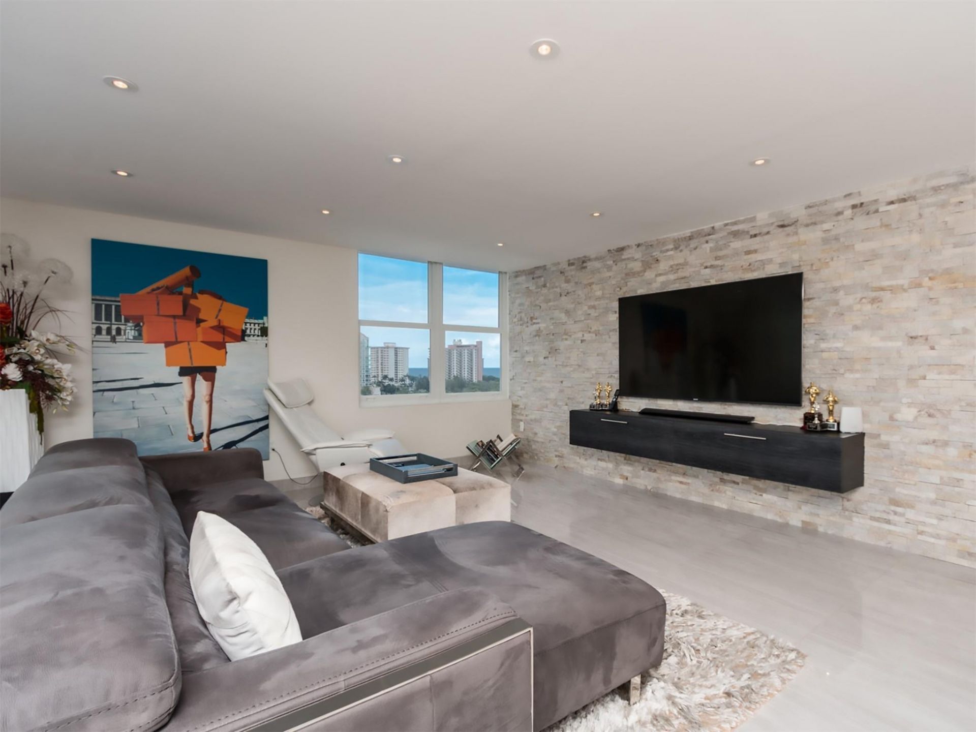 888 Intracoastal Drive, Unit 10E, Fort Lauderdale, FL 33304 Photo