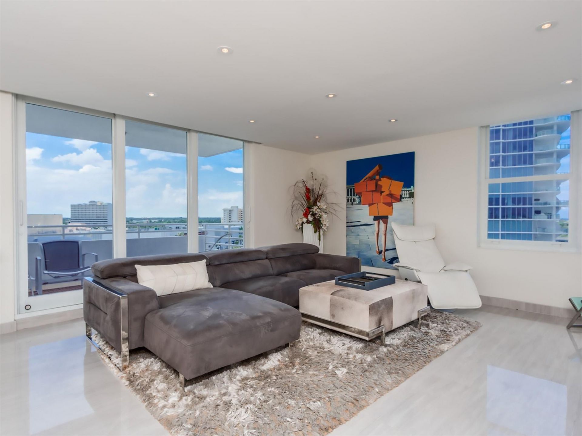888 Intracoastal Drive, Unit 10E, Fort Lauderdale, FL 33304 Photo