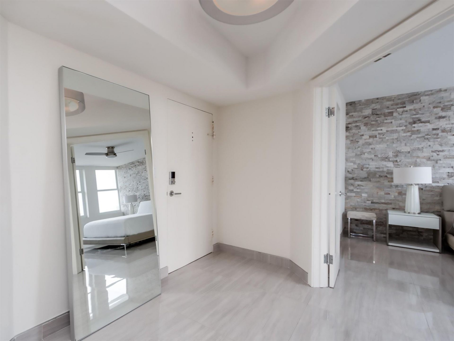 888 Intracoastal Drive, Unit 10E, Fort Lauderdale, FL 33304 Photo