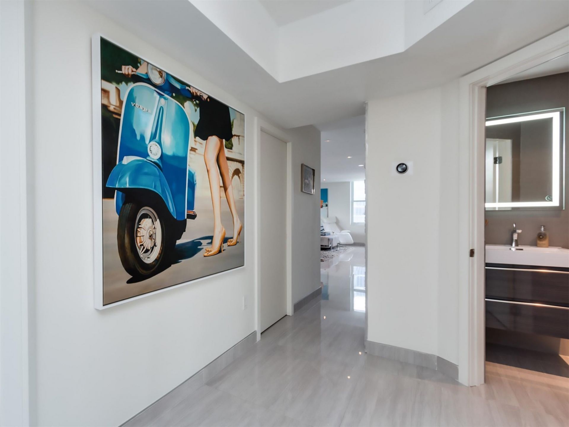 888 Intracoastal Drive, Unit 10E, Fort Lauderdale, FL 33304 Photo