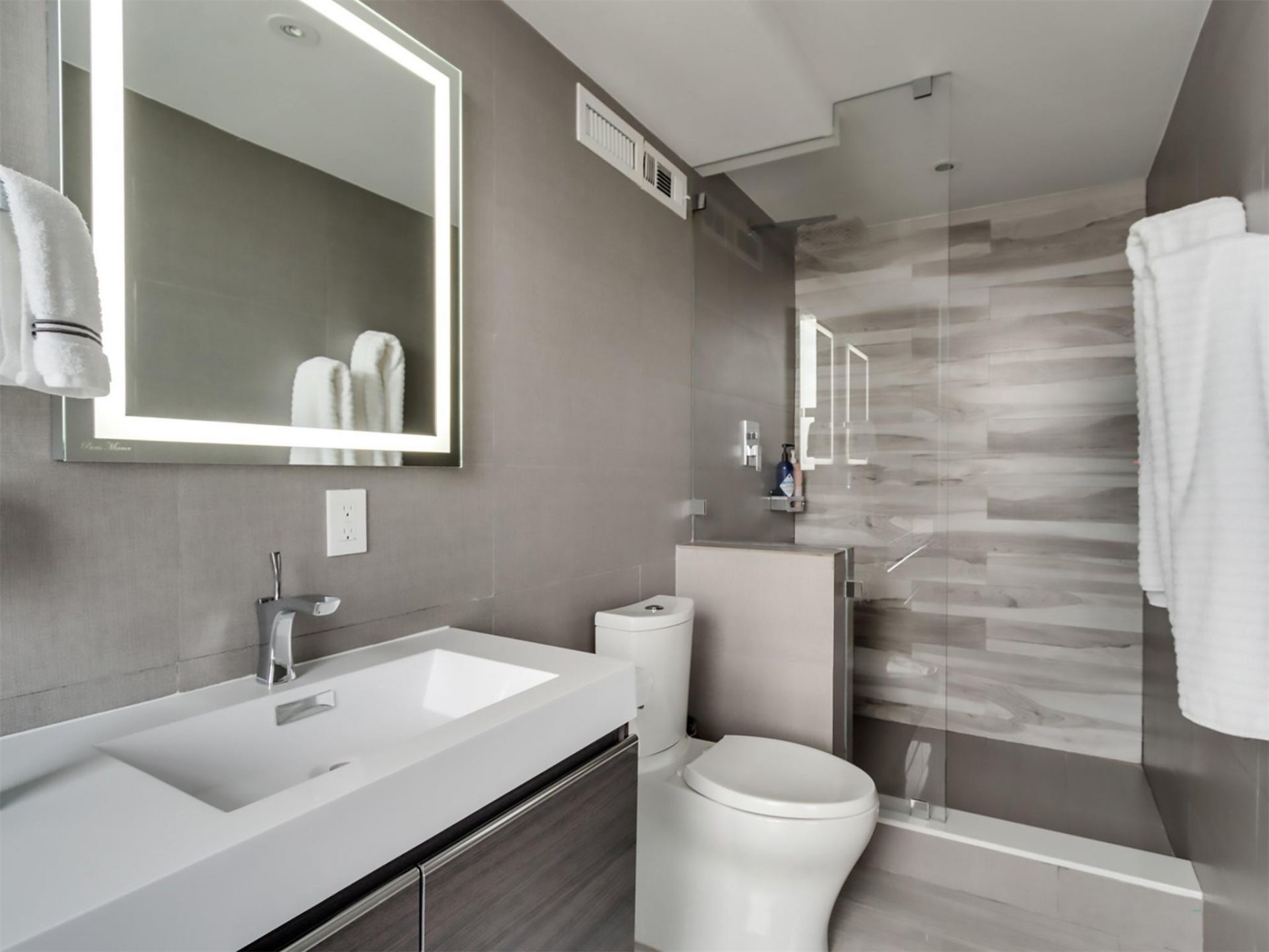 888 Intracoastal Drive, Unit 10E, Fort Lauderdale, FL 33304 Photo