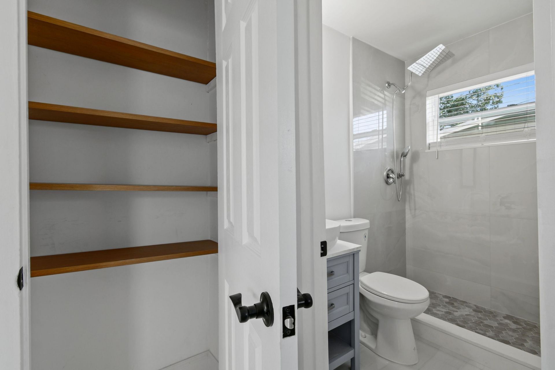 968 W 9th Street, Unit B2, Riviera Beach, FL 33404 Photo