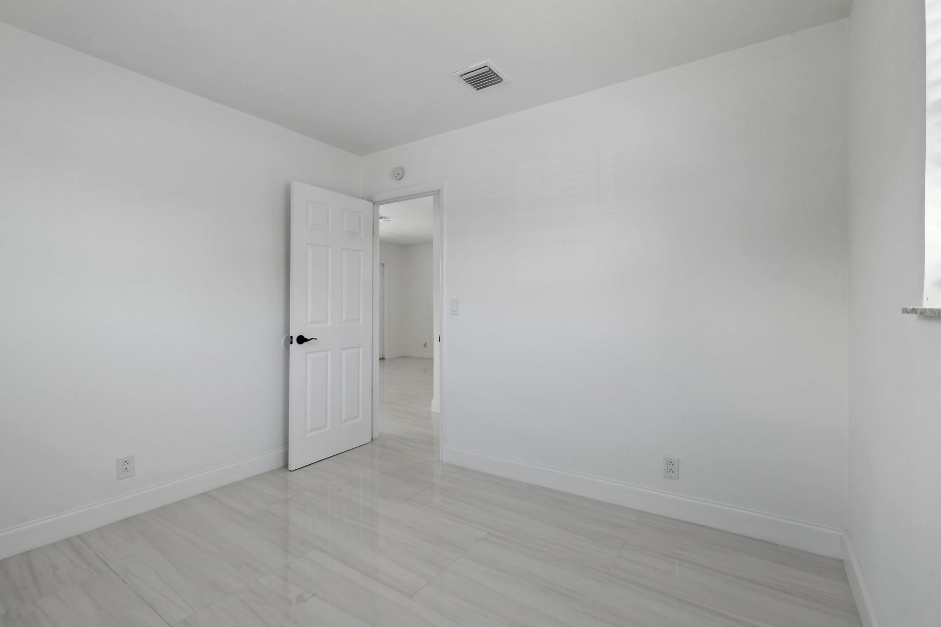 968 W 9th Street, Unit B2, Riviera Beach, FL 33404 Photo