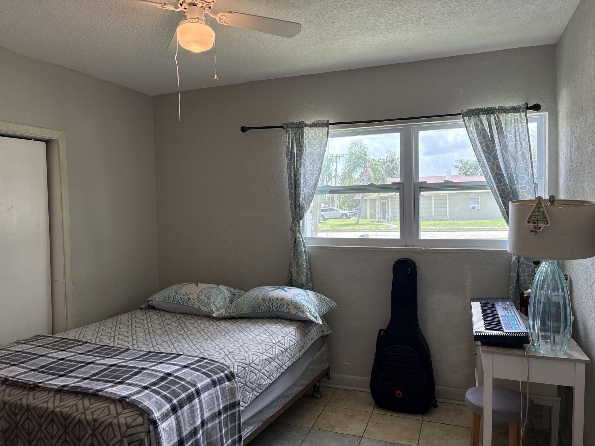 1001 Sunrise Boulevard, Fort Pierce, FL 34950 Photo