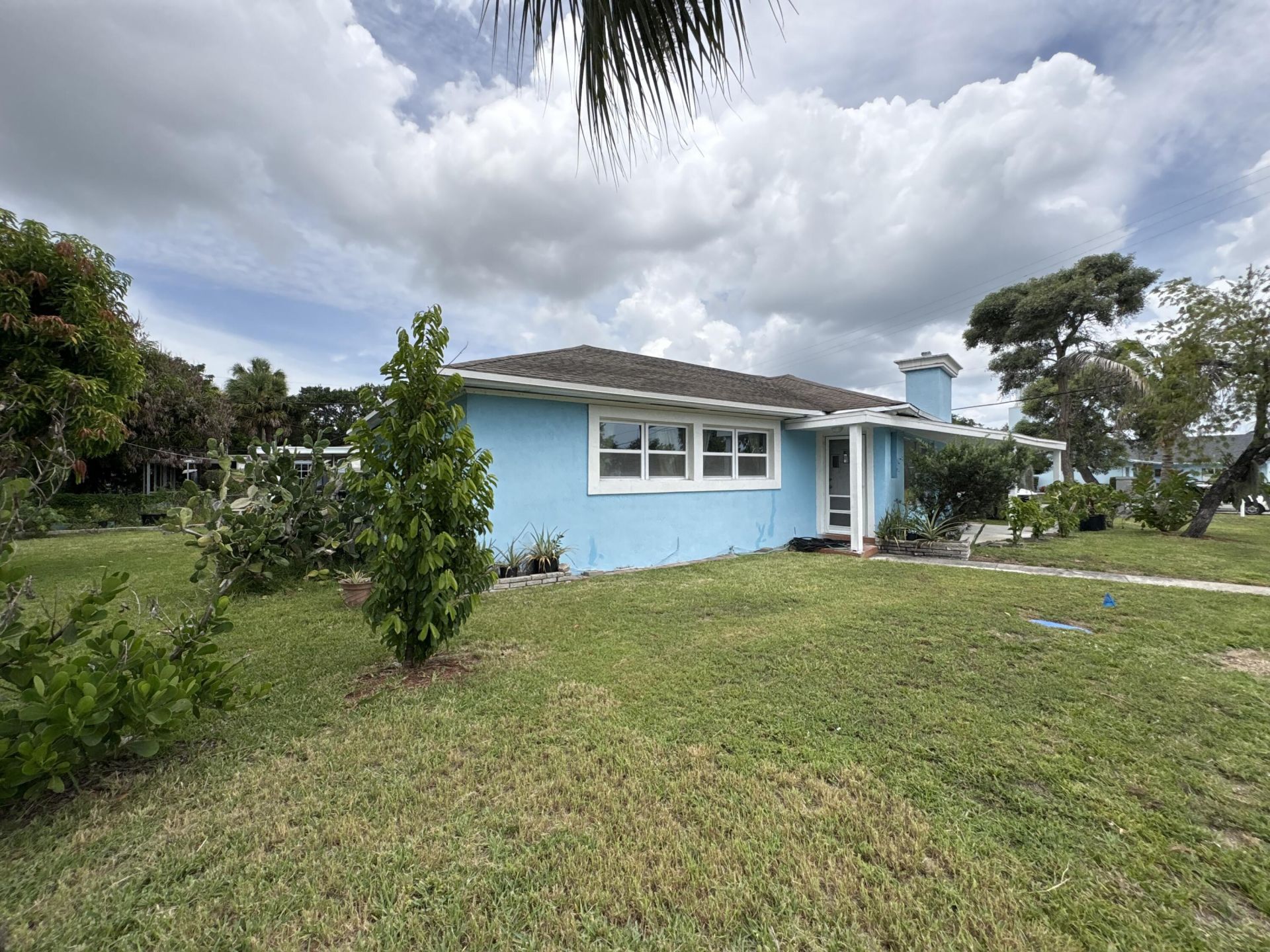 1001 Sunrise Boulevard, Fort Pierce, FL 34950 Photo