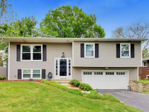 2167 Midhurst Road, Downers Grove, IL 60516
