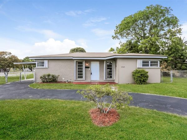 1565 NW 6th Ave , Pompano Beach, FL 33060
