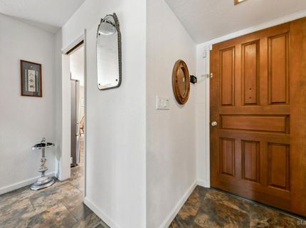 1735 Nadowa Street, South Lake Tahoe, CA 96150 Photo