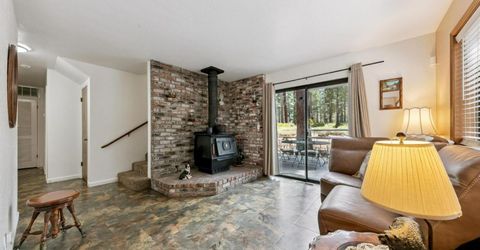 1735 Nadowa Street, South Lake Tahoe, CA 96150 Photo