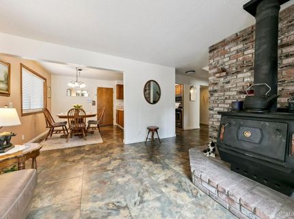 1735 Nadowa Street, South Lake Tahoe, CA 96150 Photo