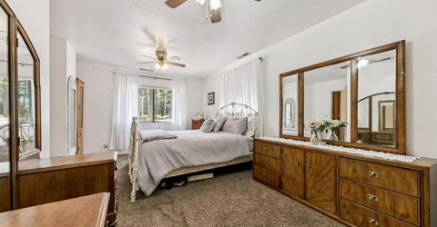 1735 Nadowa Street, South Lake Tahoe, CA 96150 Photo