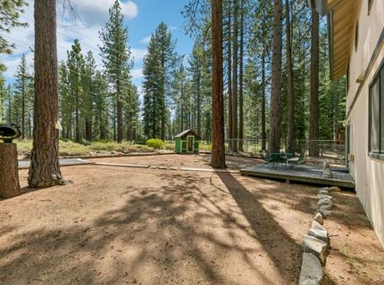 1735 Nadowa Street, South Lake Tahoe, CA 96150 Photo