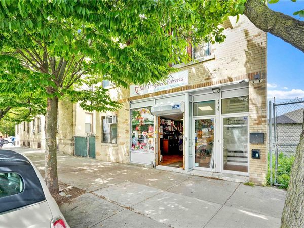 73-35 Myrtle Avenue , Glendale, NY 11385