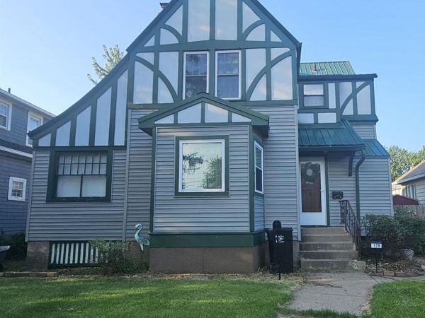 178 E Alta Vista Avenue, Ottumwa, IA 52501