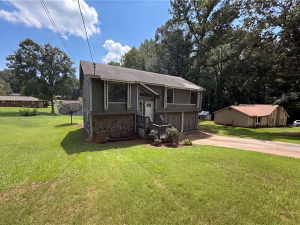 165 Splitwood Lane , Fairburn, GA 30213