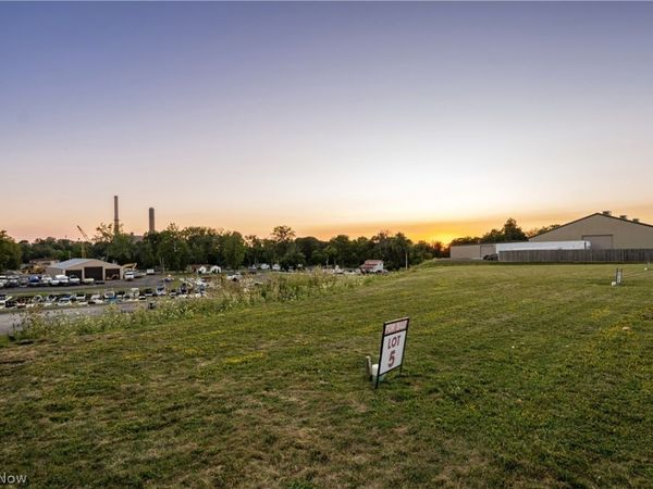 Lot #5 Forest Drive , Eastlake, OH 44095