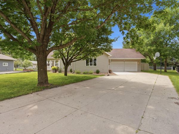 805 26th Avenue SW, Willmar, MN 56201