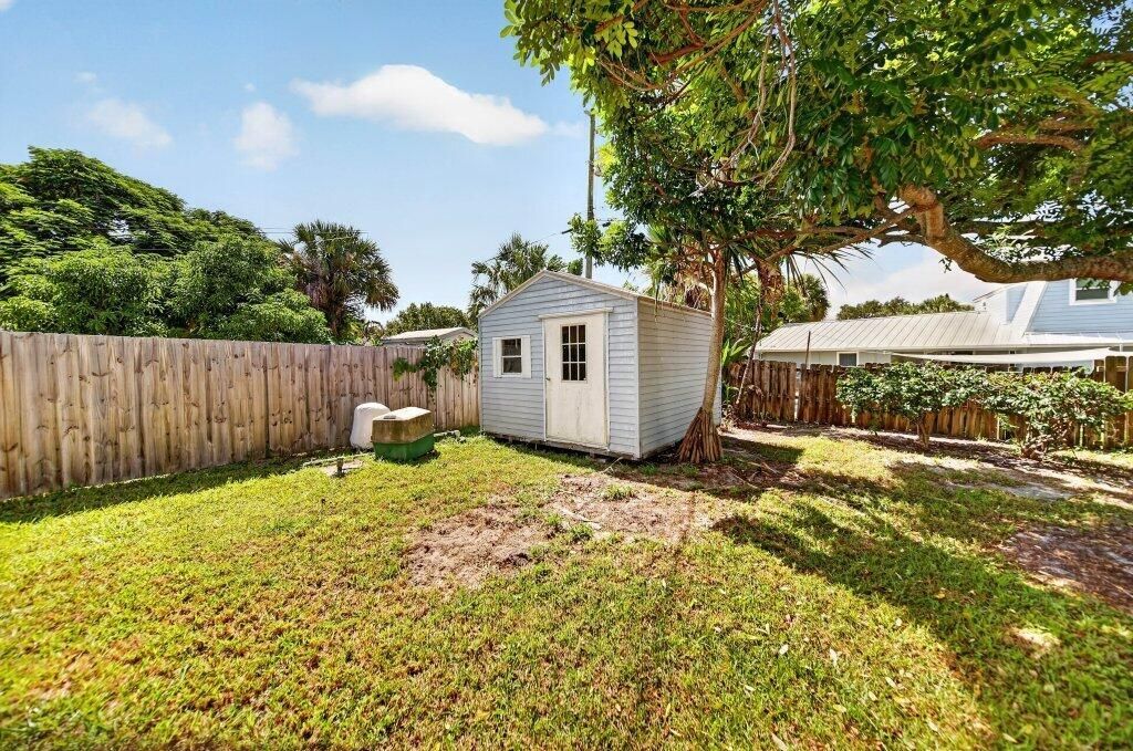 2288 NE Patrician Street, Jensen Beach, FL 34957 Photo