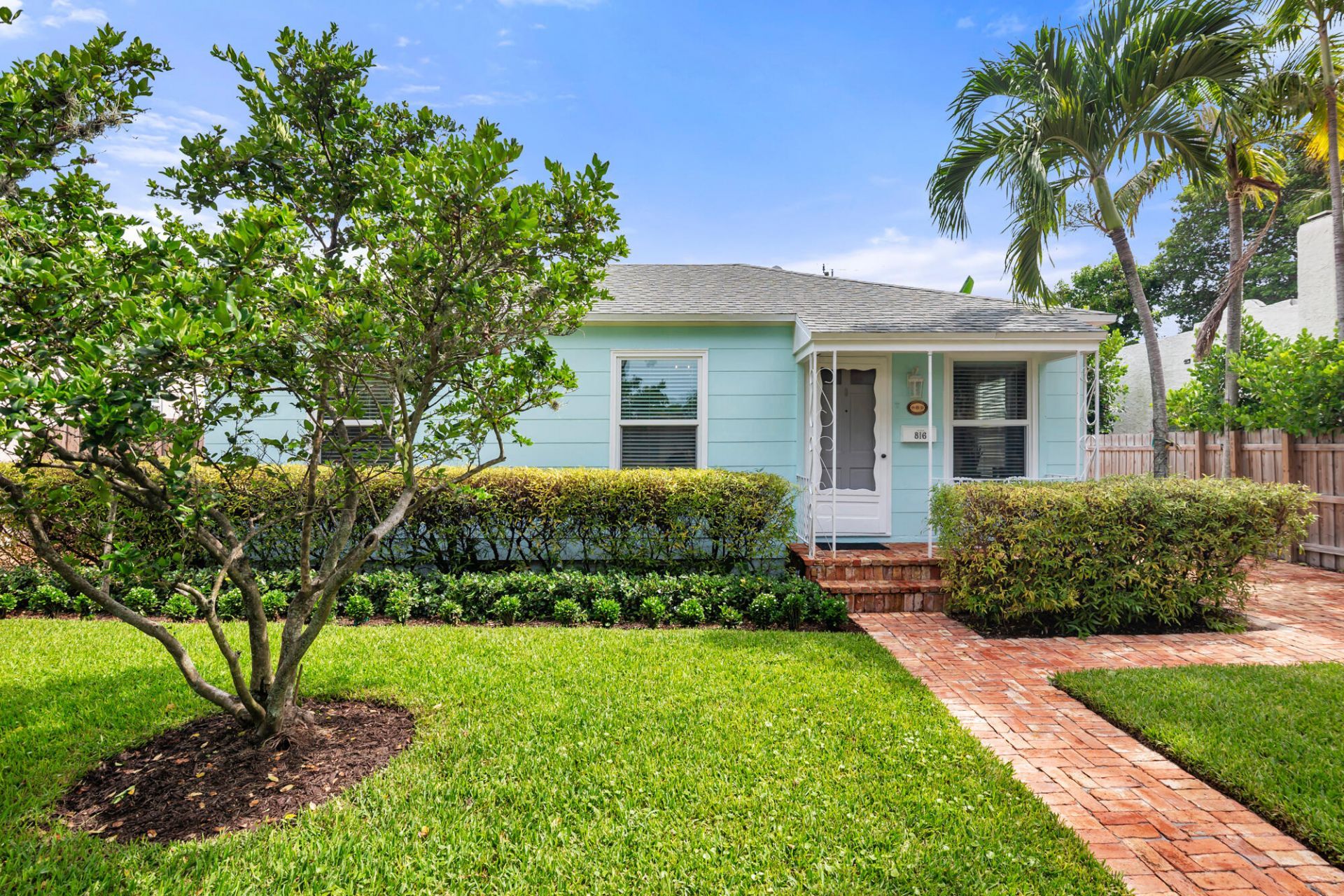 816 Avon Road, West Palm Beach, FL 33401 Photo