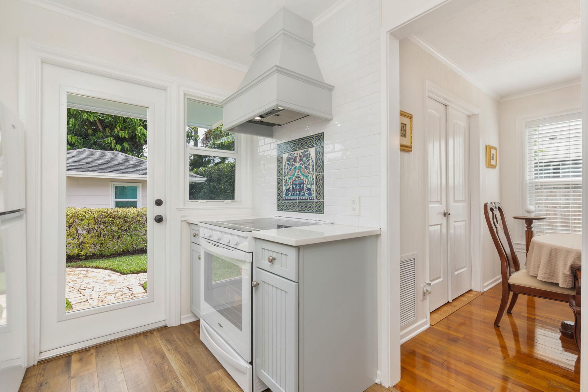 816 Avon Road, West Palm Beach, FL 33401 Photo