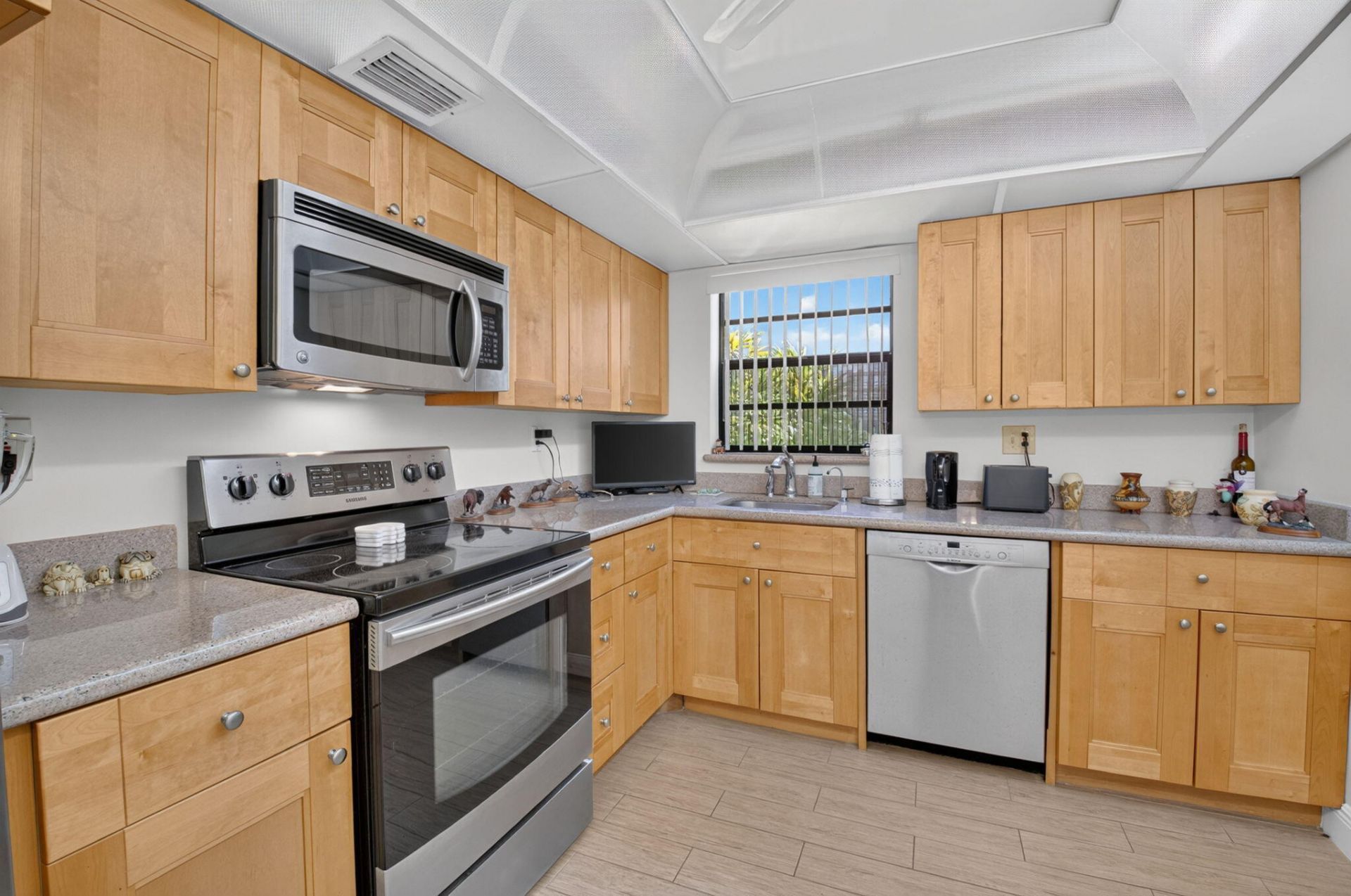 441 Piedmont J, Unit 441, Delray Beach, FL 33484 Photo