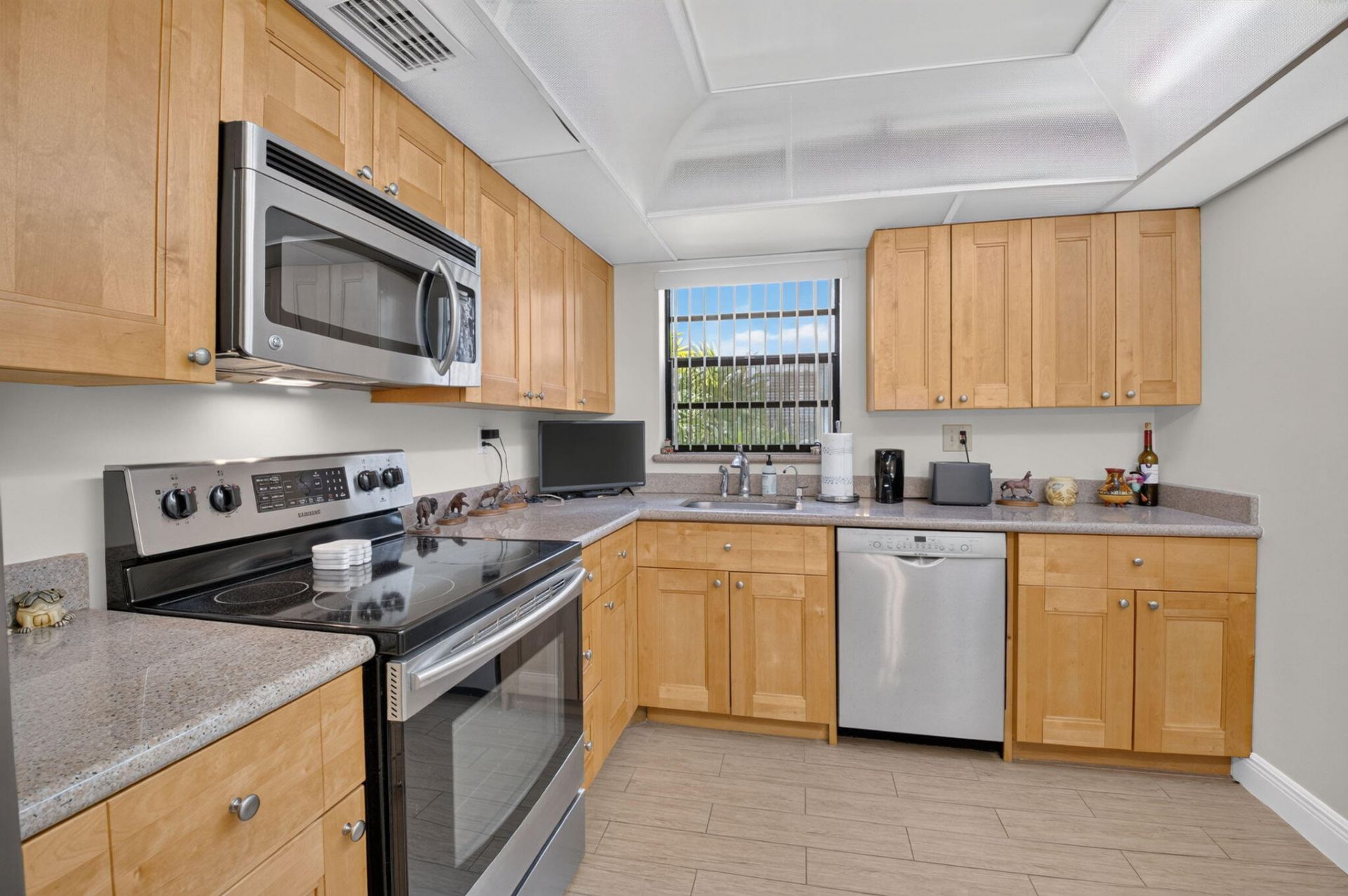 441 Piedmont J, Unit 441, Delray Beach, FL 33484 Photo