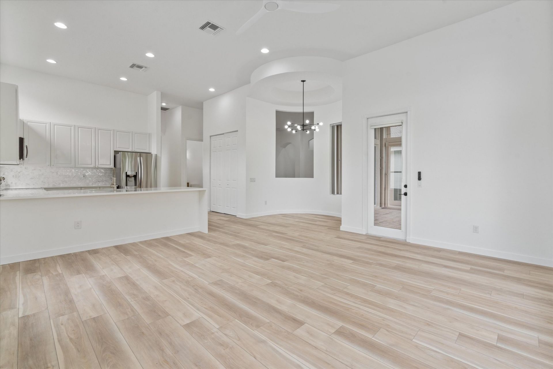 6830 Fiji Circle, Boynton Beach, FL 33437 Photo