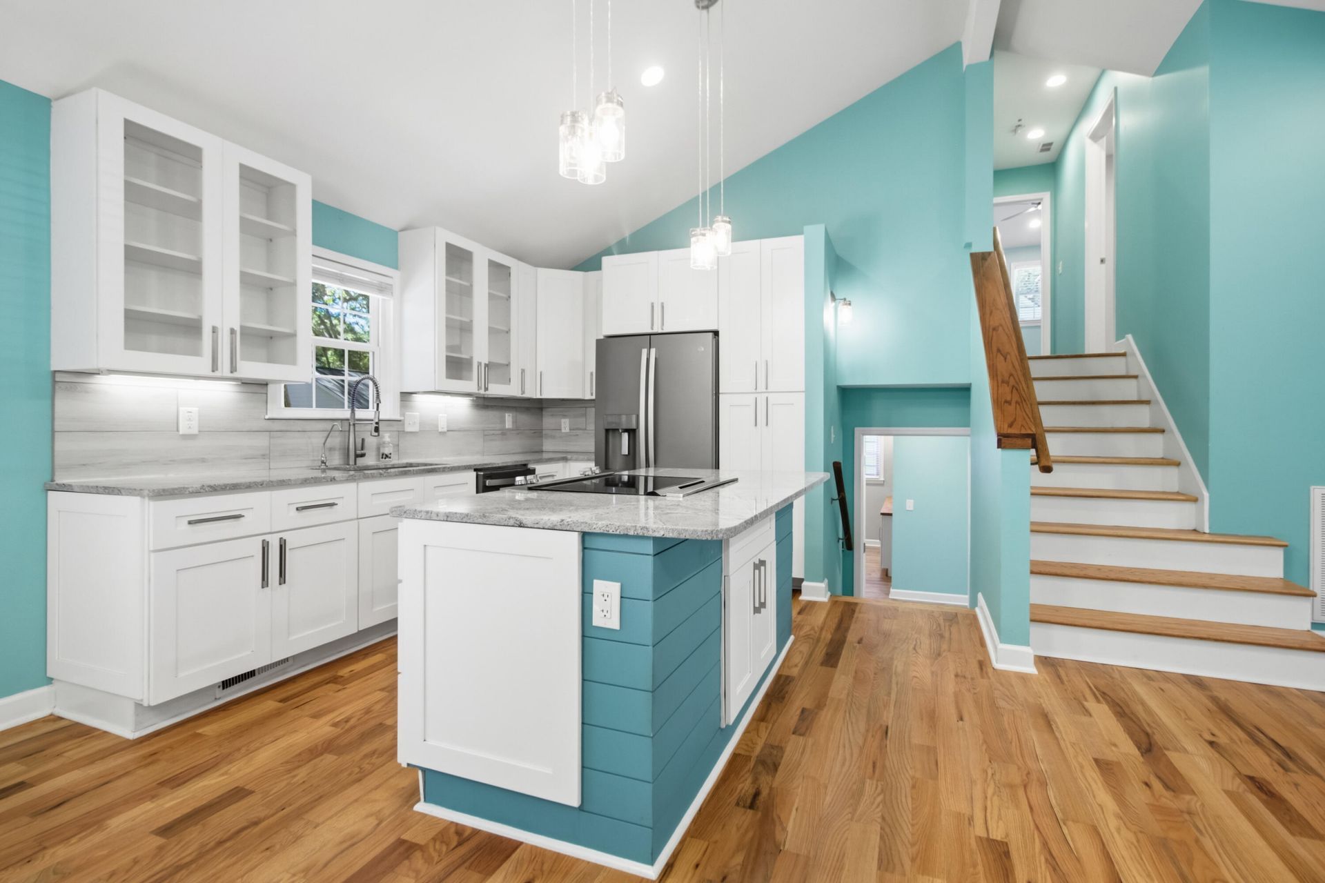 2447 Marina Road Photo 6