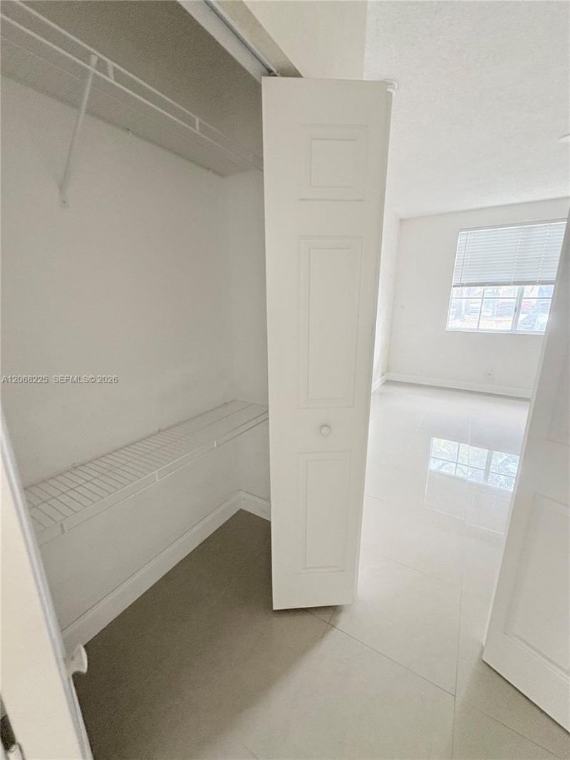 8030 N Nob Hill Rd , Unit 105, Tamarac, FL 33321 Photo