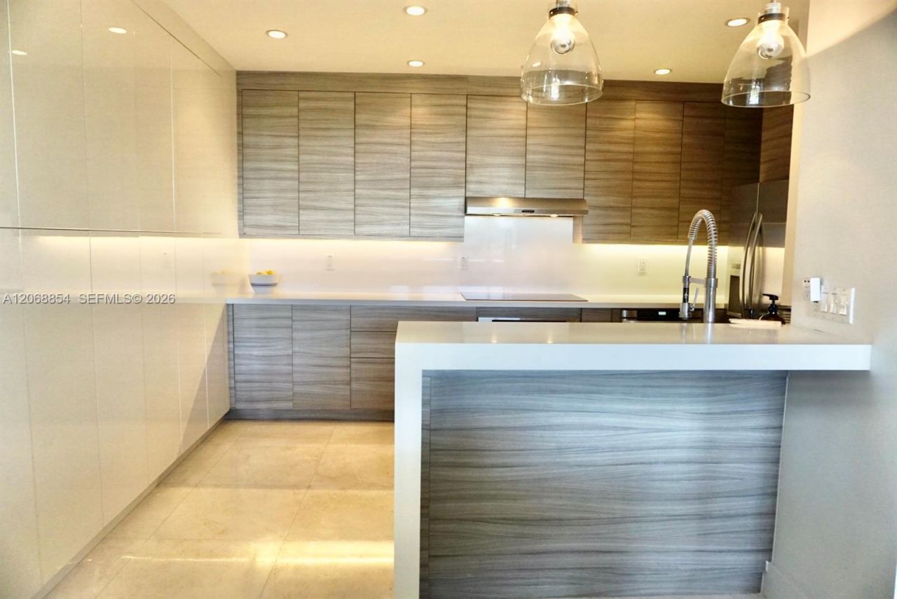 151 Crandon Blvd, Unit 341, Key Biscayne, FL 33149 Photo