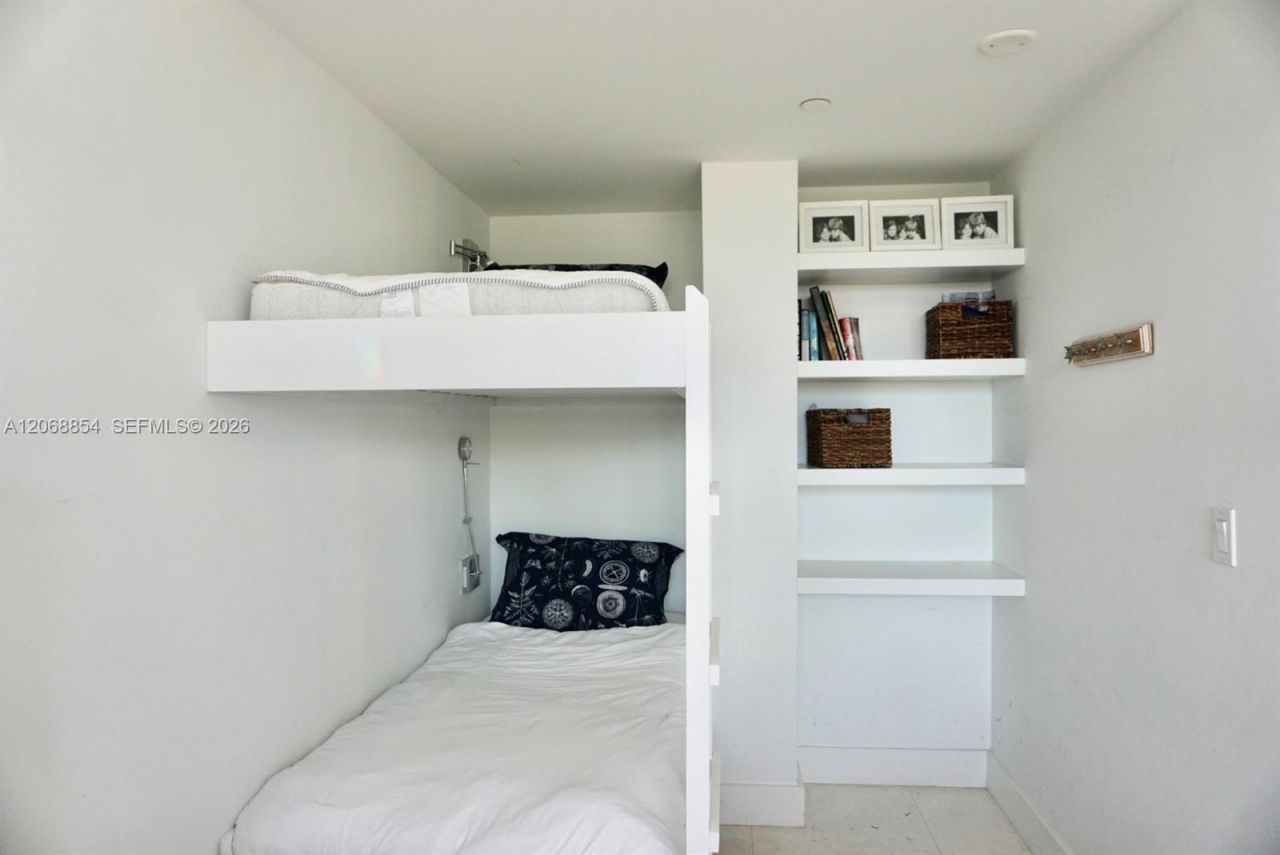151 Crandon Blvd, Unit 341, Key Biscayne, FL 33149 Photo