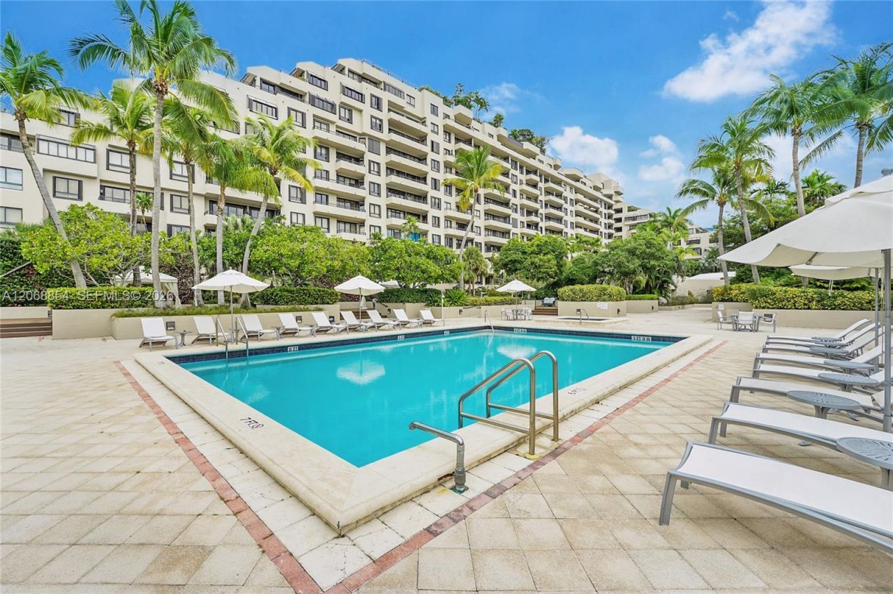 151 Crandon Blvd, Unit 341, Key Biscayne, FL 33149 Photo