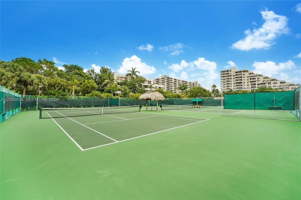 151 Crandon Blvd, Unit 341, Key Biscayne, FL 33149 Photo