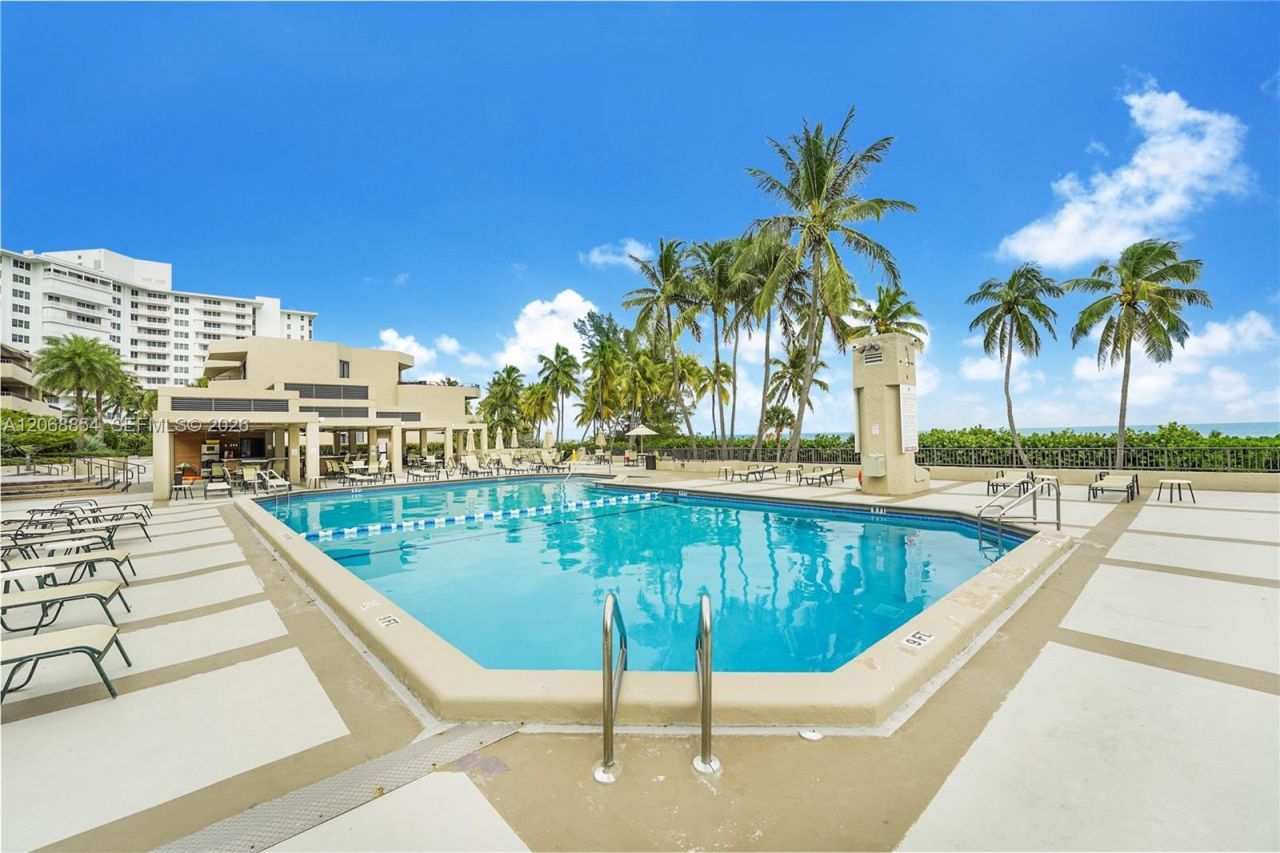 151 Crandon Blvd, Unit 341, Key Biscayne, FL 33149 Photo